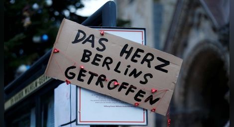 „Ислямска държава” пое отговорността за атентата в Берлин