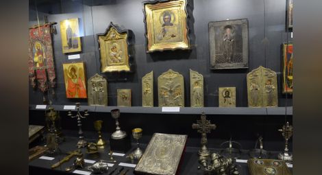 За славни владици и величави събития разказва митрополитската музейна сбирка