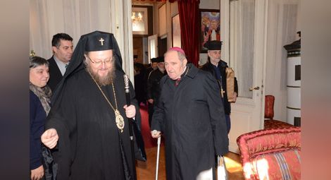 Католическият епископ Петко Христов поздрави дядо Наум на имения му ден