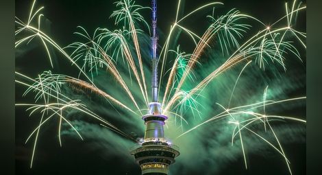 Нова Зеландия посрещна Новата година