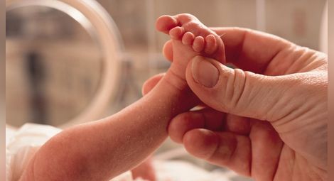 13-годишна роди първото бебе в Сливен за 2017-а
