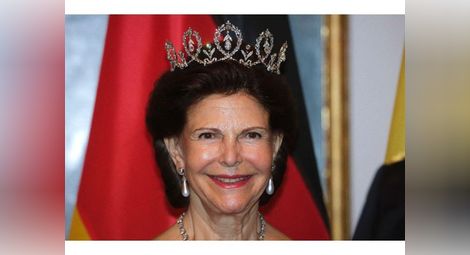 Шведската кралица заяви, че в двореца й има духове