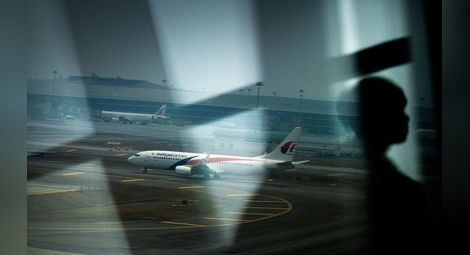Изчезналият малайзийски самолет вероятно е бил отвлечен
