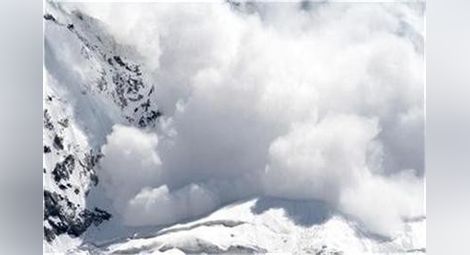 Открит е затрупаният от лавина мъж в Рила планина