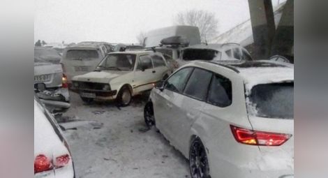 Петима българи са пострадали в зверската верижна катастрофа край Ниш