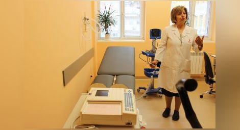България се нужда от още 35 000 медицински сестри