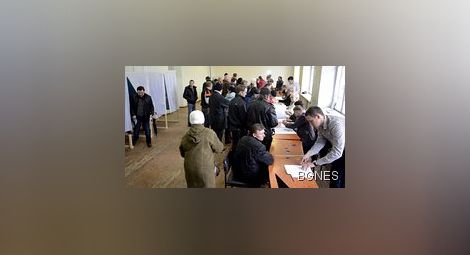 Избирателната активност на референдума в Крим надхвърли 50%