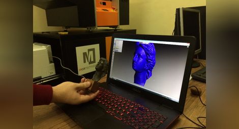3D принтер в музея прави  чудеса от обикновена хартия