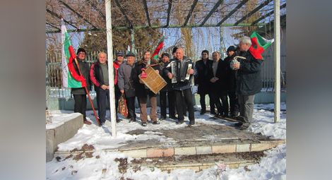 Оплетоха лозов венец за кмета на Сливо поле в Ряхово