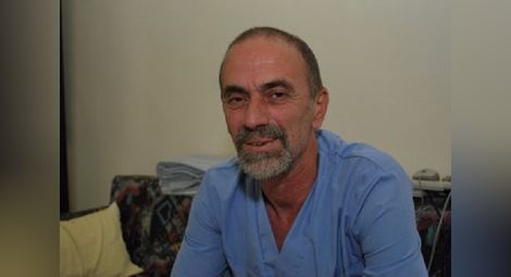Д-р Иван Стоянов:  Докато тече атаката срещу болницата, на всеки от 12-те й етажа някой спасява нечий живот