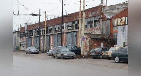 Базата на фалиралата фирма „РОАТ“ отново остана без купувач