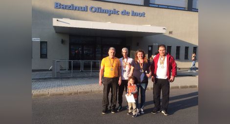 Ветераните на „Ирис“ с 14 медала от турнир в Румъния