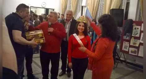 Фолк певецът Джамайка зарадва  ромски празник в Караманово
