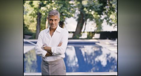 Джордж Клуни изпрати съседите си на остров Корфу