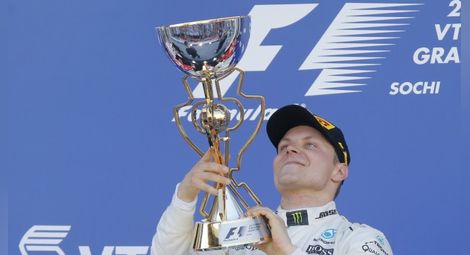 Валтери Ботас триумфира в Русия за първа победа във Формула 1