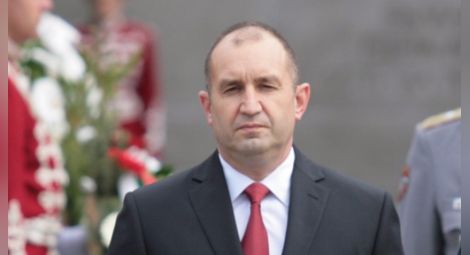 Силната спойка между армия и народ - предвестник на силна България, обяви президентът Радев