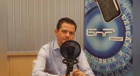 Димитър Маргаритов, председател на КЗП: Потребителите могат да се откажат от договор с мобилен оператор, ако няма клауза за незабавното му влизане в сила