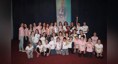 „Импулс“ отново с Гран при  на танцов конкурс в Румъния