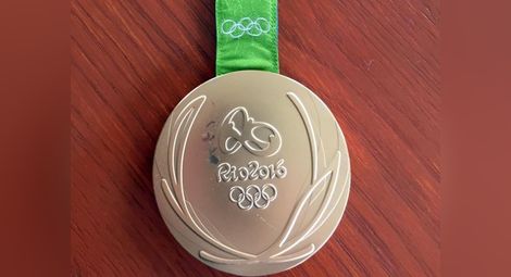 Медали от Олимпиадата в Рио се олющили и ръждясали, спортистите поискаха нови