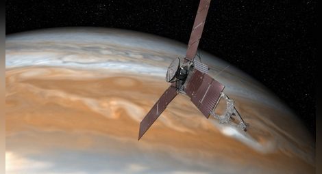 Сондата „Джуно“ улови бурното време на Юпитер