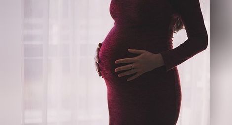 Алкохол по време на бременност може да промени чертите на лицето на бебето
