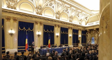 Румънските депутати одобриха рязко увеличаване на заплатите в публичния сектор