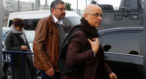 Осъдиха турски опозиционен депутат на 25 години затвор