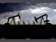 Цената на петрола задържа ниво в очакване на действията на ОПЕК