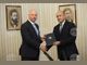 Президентът връчи мандат за съставяне на правителство на Росен Желязков от ГЕРБ-СДС, той му го върна веднага изпълнен