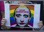 ЛГБТ общността от Полша и Украйна дефилира заедно във Варшава